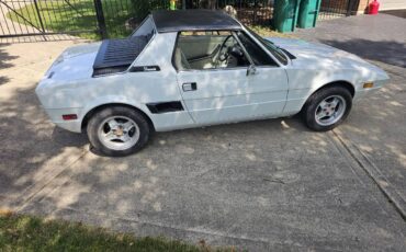 Fiat-x-19-bertone-1977-white-9