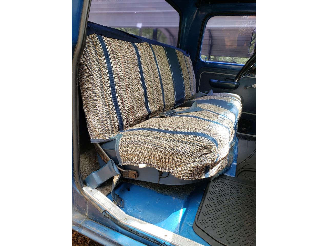 Ford-12-ton-pickup-1971-BlueWhite-Blue-15