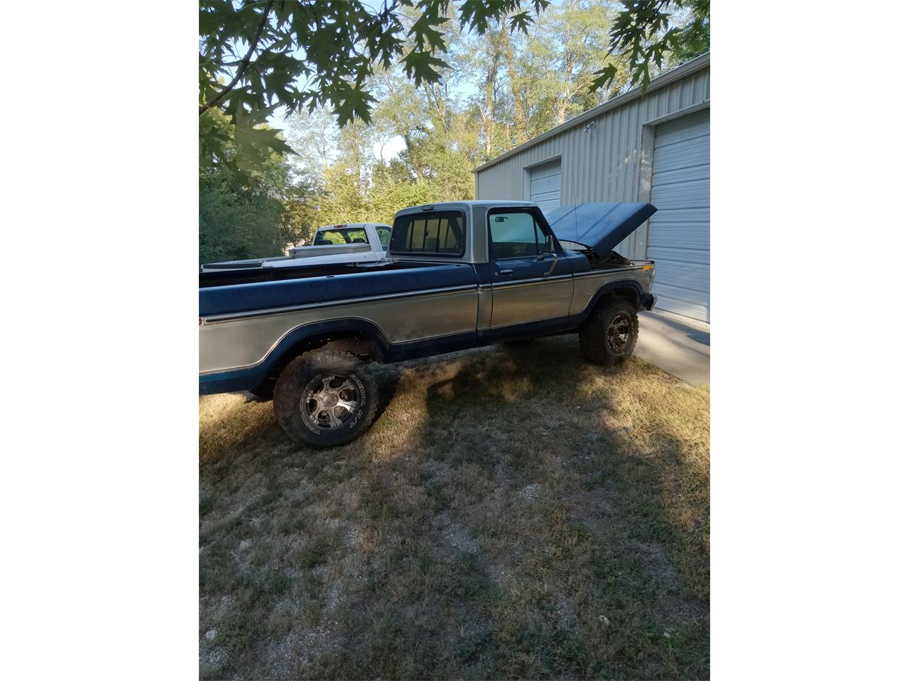 Ford-12-ton-pickup-1976-BlueSilver-Blue-1