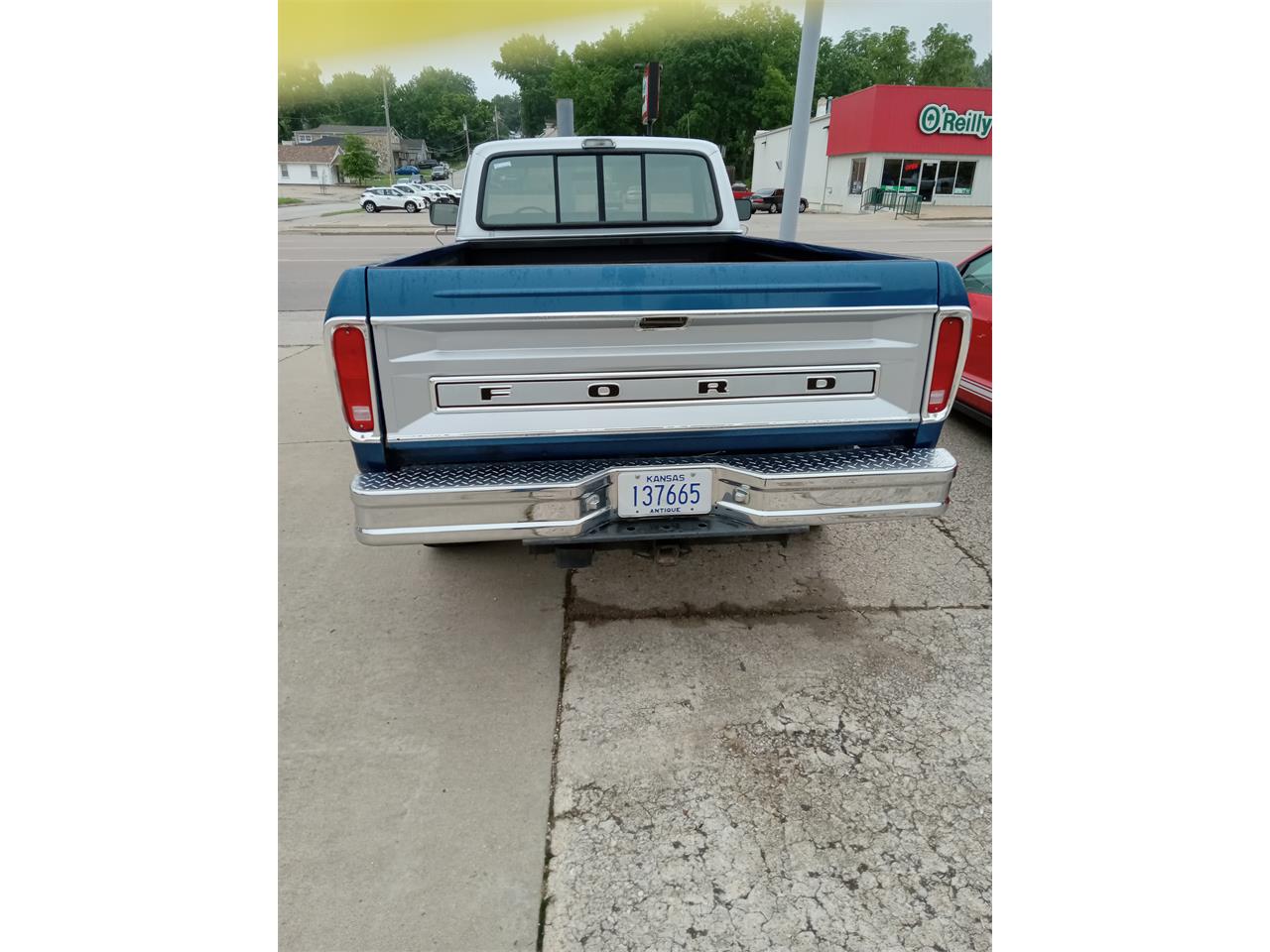 Ford-12-ton-pickup-1976-BlueSilver-Blue-4