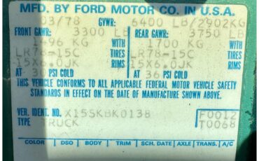Ford-12-ton-pickup-1978-Green-Green-21