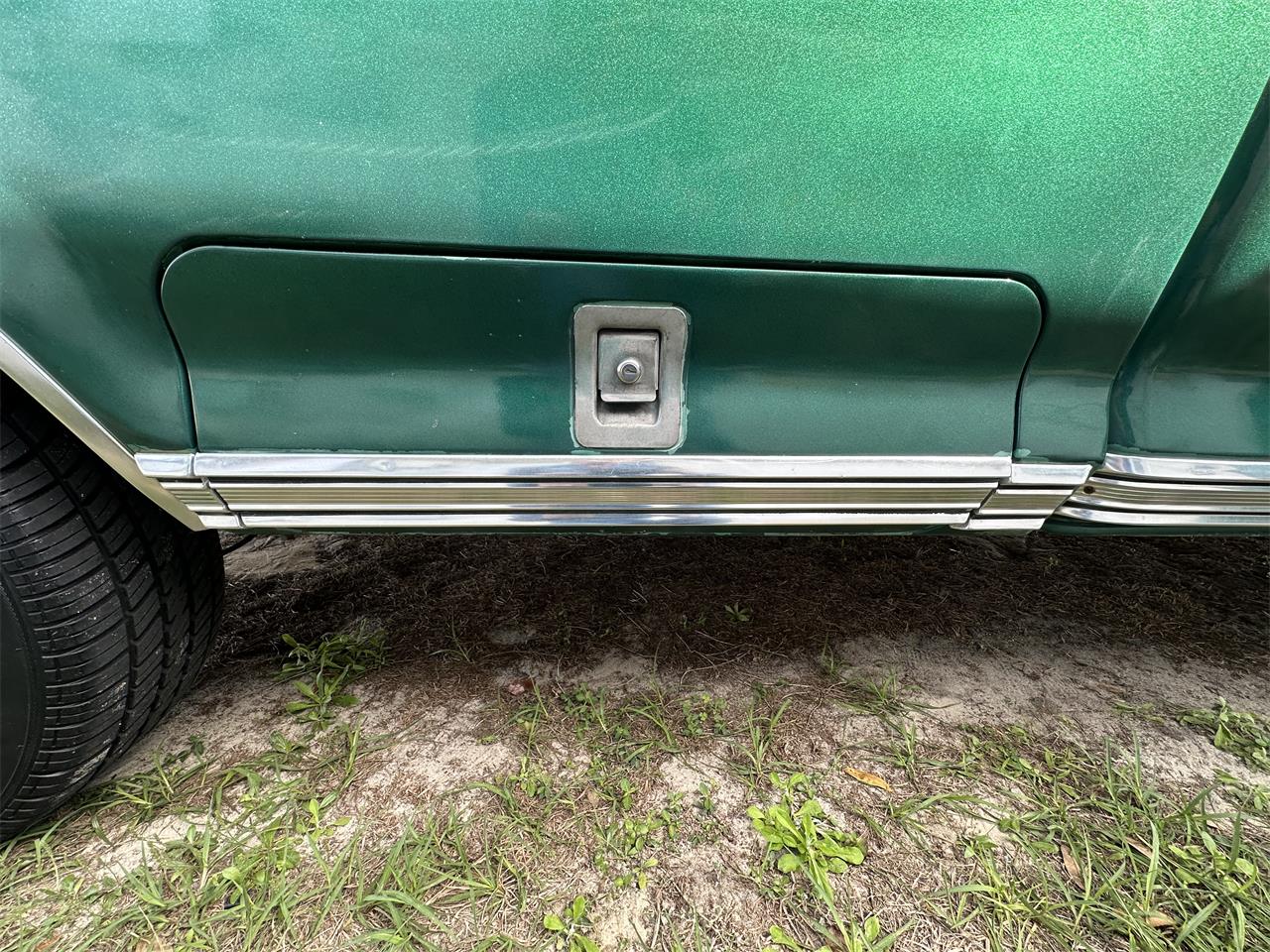 Ford-12-ton-pickup-1978-Green-Green-26