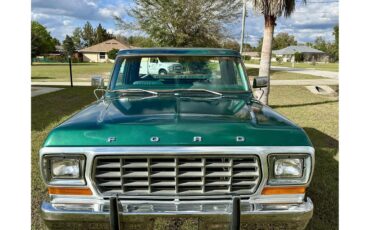 Ford-12-ton-pickup-1978-Green-Green