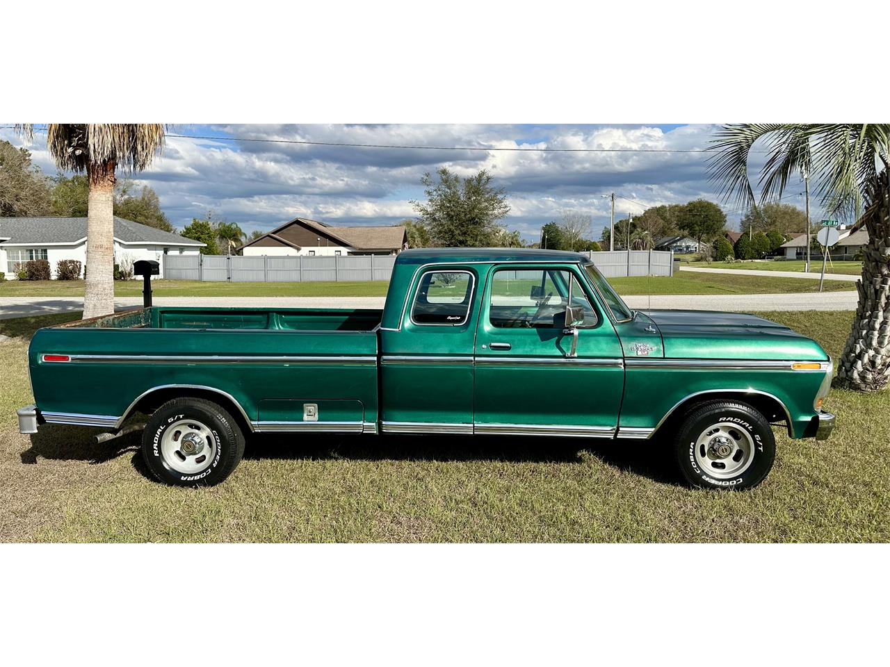 Ford-12-ton-pickup-1978-Green-Green-5