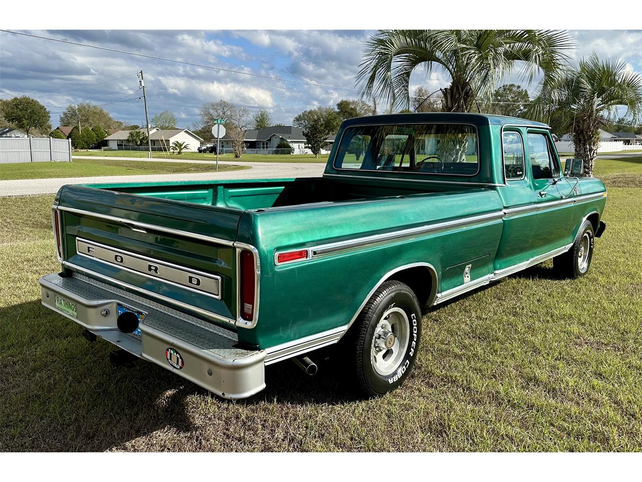 Ford-12-ton-pickup-1978-Green-Green-6