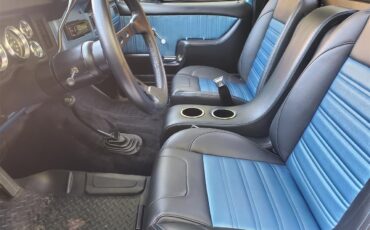 Ford-12-ton-pickup-1984-Blue-Blue-25