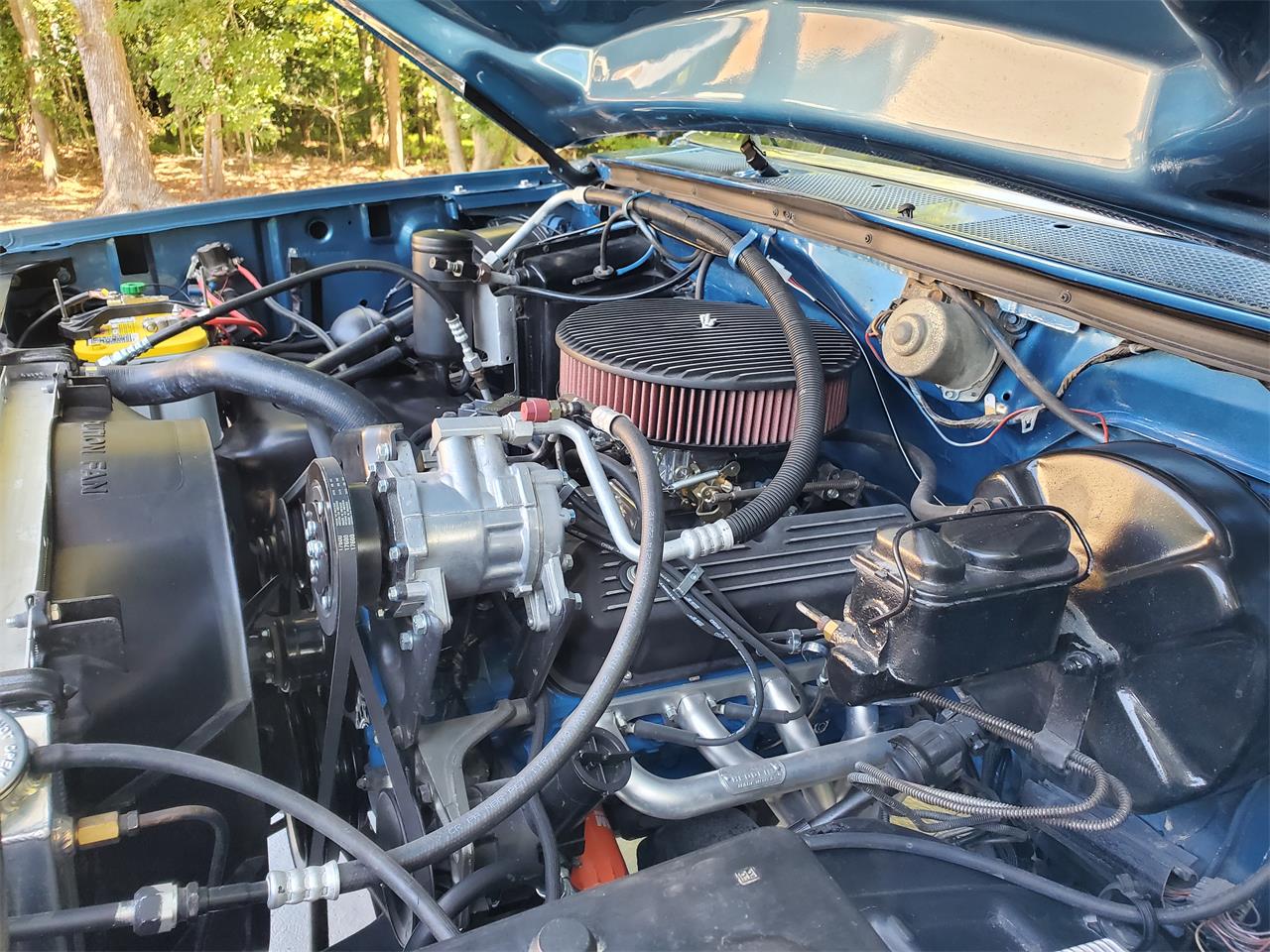 Ford-12-ton-pickup-1984-Blue-Blue-31