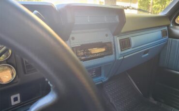 Ford-12-ton-pickup-1984-Blue-Blue-7