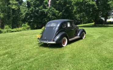 Ford-1937-black-2