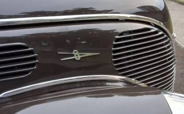 Ford-1938-brown-13