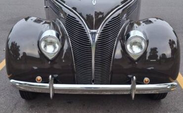 Ford-1938-brown-20