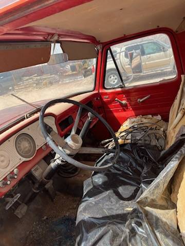 Ford-1962-red-4
