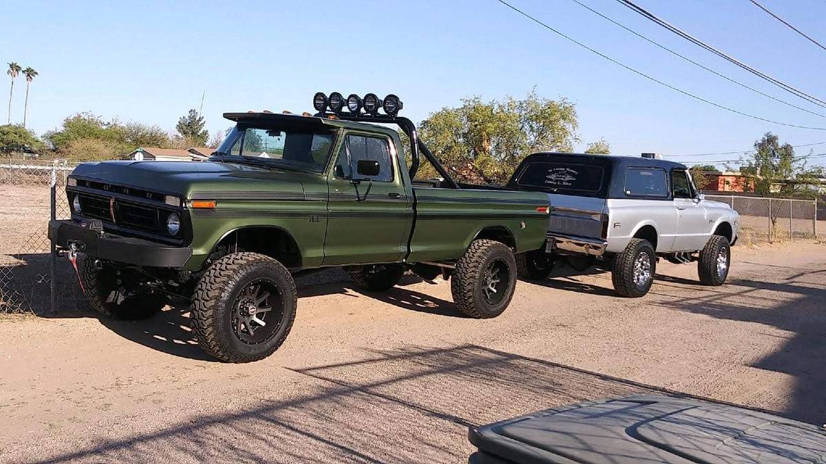 Ford-1976-17