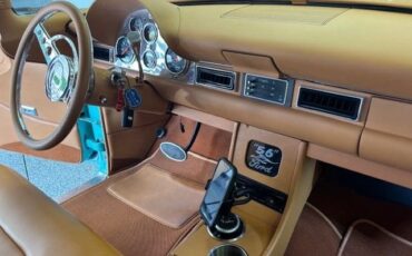 Ford-2-door-1956-turquoise-tan-28