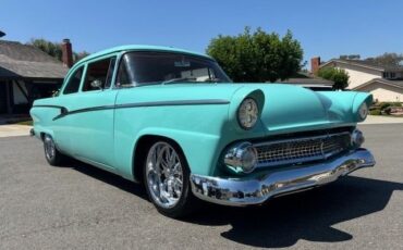 Ford-2-door-1956-turquoise-tan