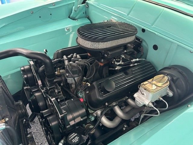 Ford-2-door-1956-turquoise-tan-5