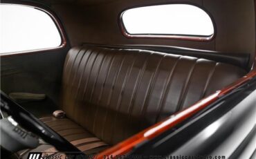 Ford-3-Window-1935-2dr-Car-19