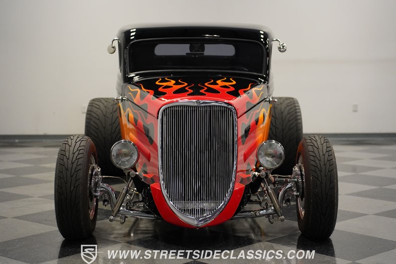 Ford-3-window-1934-Black-Black-16