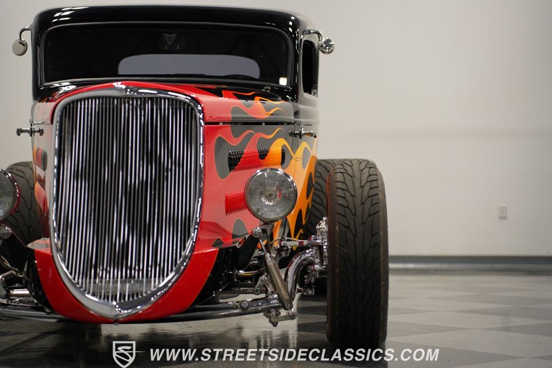 Ford-3-window-1934-Black-Black-19
