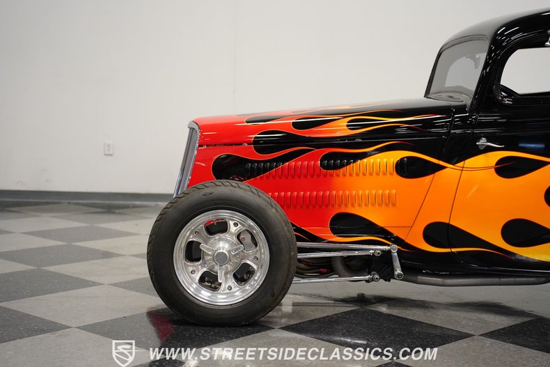 Ford-3-window-1934-Black-Black-22