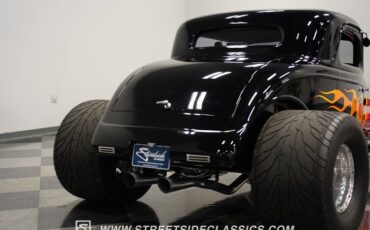 Ford-3-window-1934-Black-Black-25