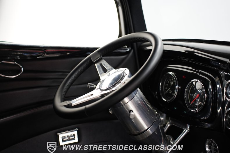 Ford-3-window-1934-Black-Black-48