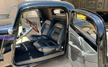 Ford-3-window-1934-Black-black-6