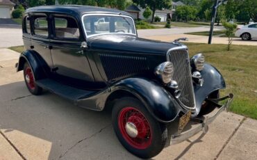 Ford-40-1934-Sedan