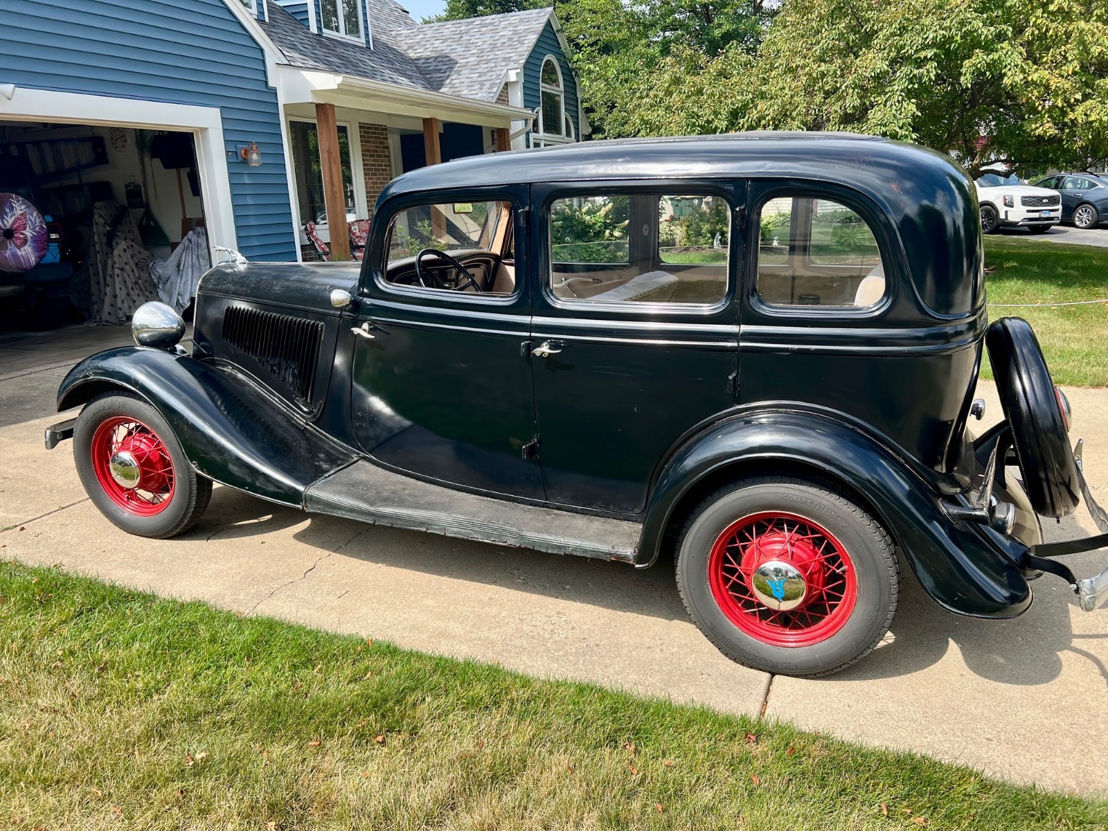 Ford-40-1934-Sedan-7