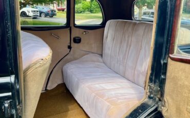 Ford-40-1934-Sedan-9