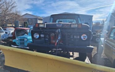 Ford-4x4-1963-black-3