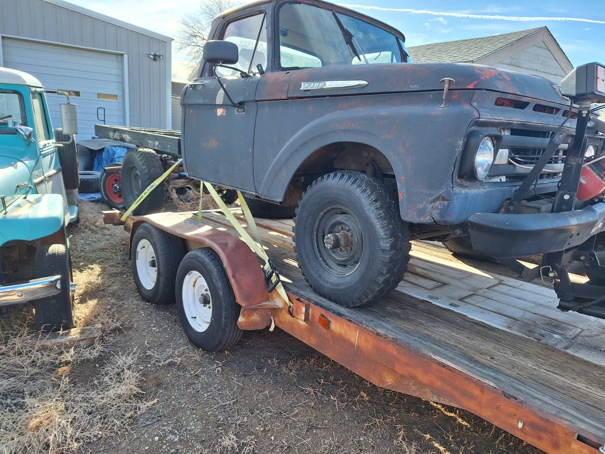Ford-4x4-1963-black