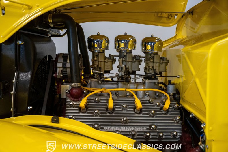 Ford-5-window-1934-Yellow-Black-19