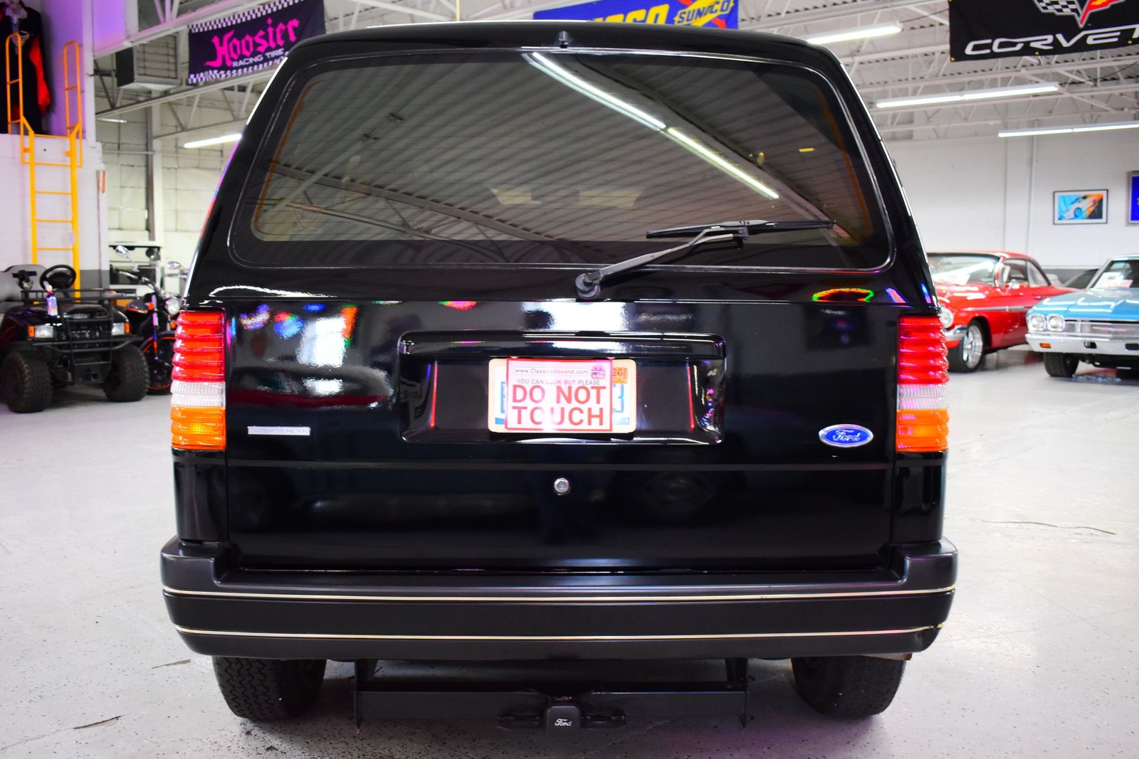 Ford-Aerostar-1986-MiniVAN-10