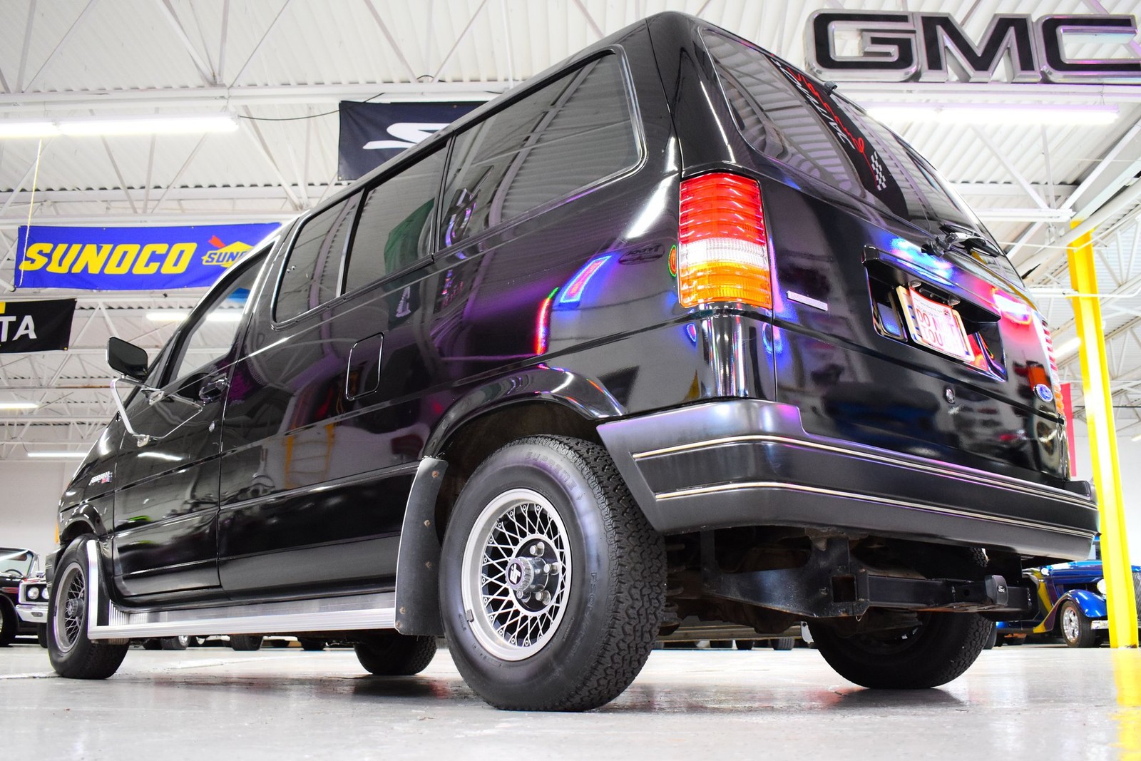 Ford-Aerostar-1986-MiniVAN-13