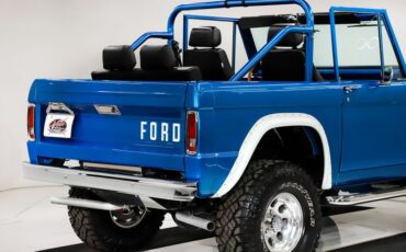 Ford-Bronco-1966-Velocity-Blue-Metall-Black-28