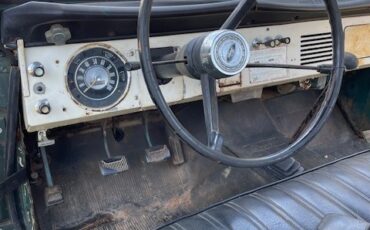 Ford-Bronco-1966-Wagon-10