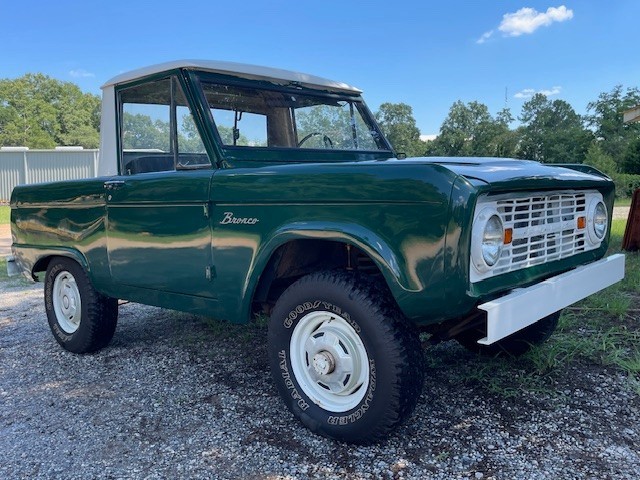 Ford-Bronco-1966-Wagon-4