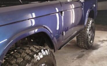 Ford-Bronco-1967-Blue-5