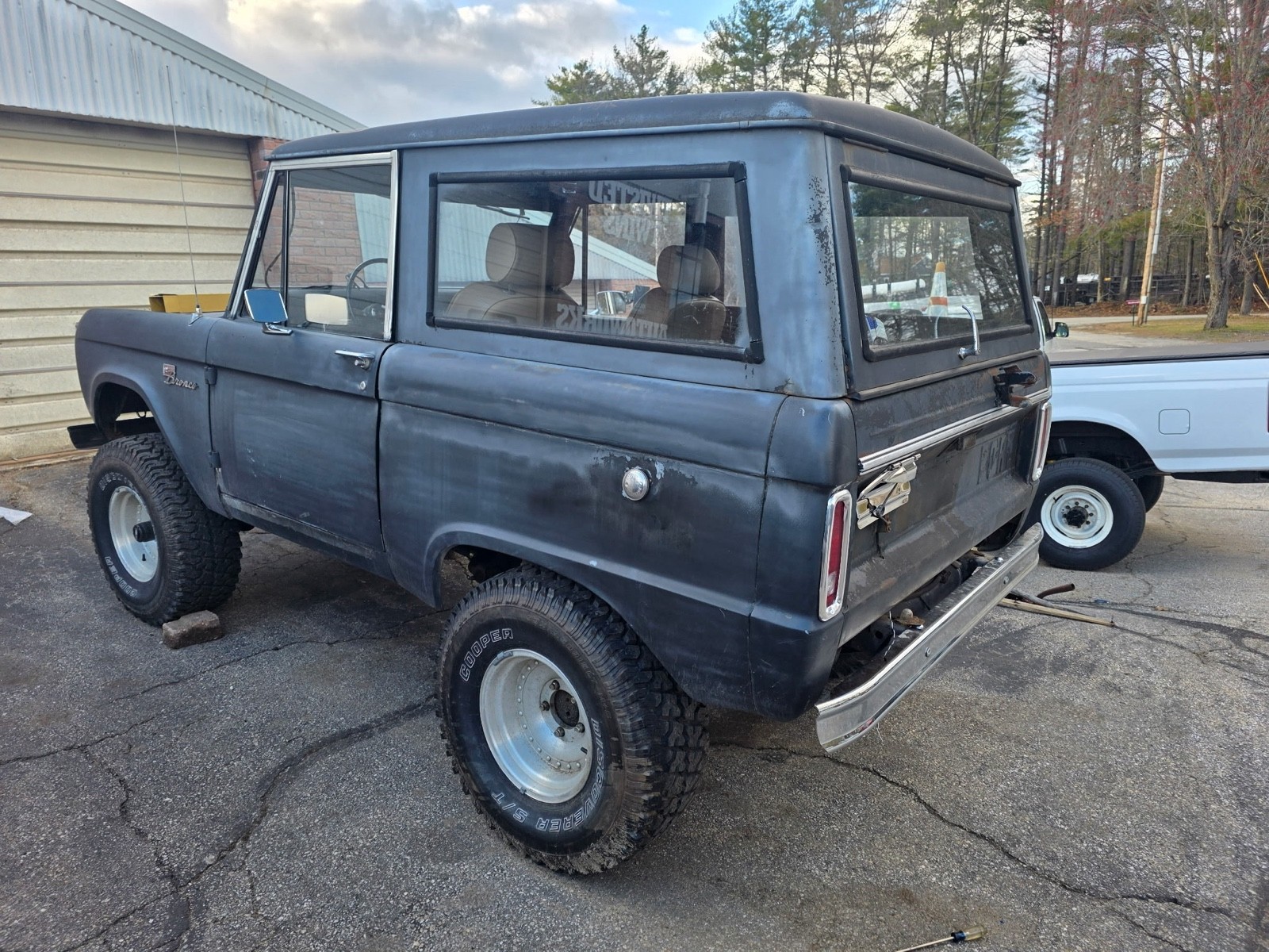 Ford-Bronco-1968-1