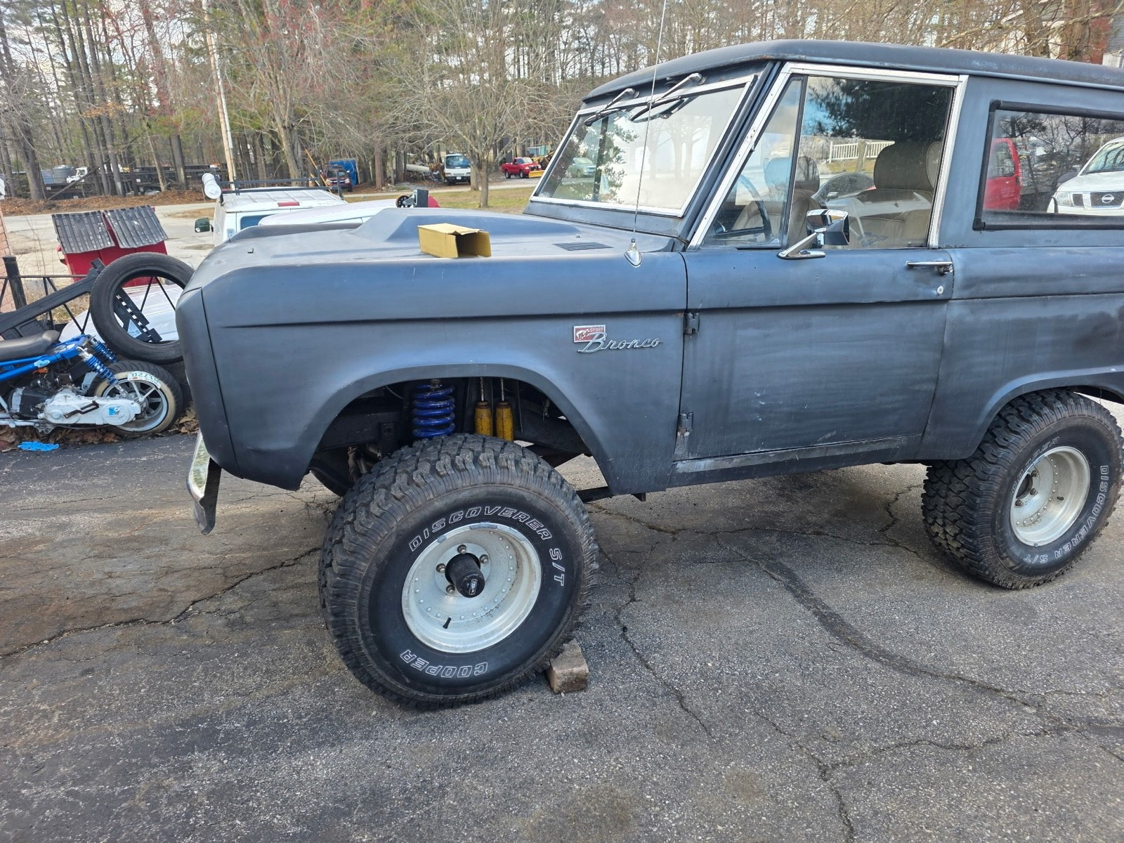 Ford-Bronco-1968-3