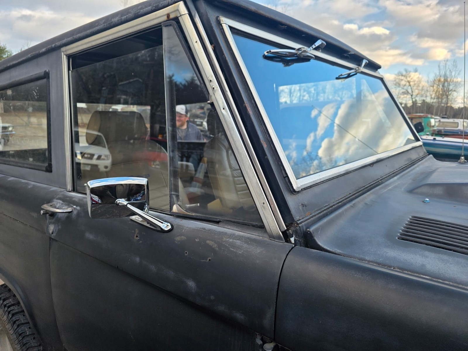 Ford-Bronco-1968-4