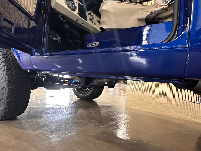 Ford-Bronco-1969-Dark-Blue-Parchment-27