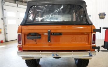 Ford-Bronco-1969-Orange-Cream-30