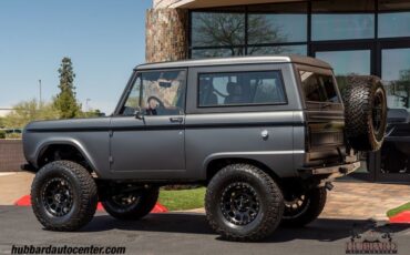 Ford-Bronco-1969-SUV-5