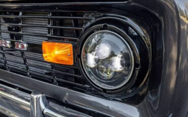Ford-Bronco-1969-black-13