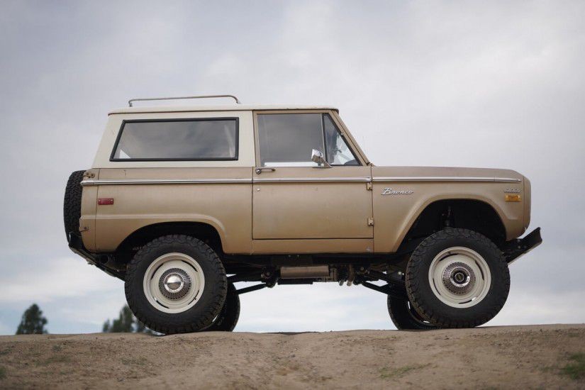 Ford-Bronco-1970-9