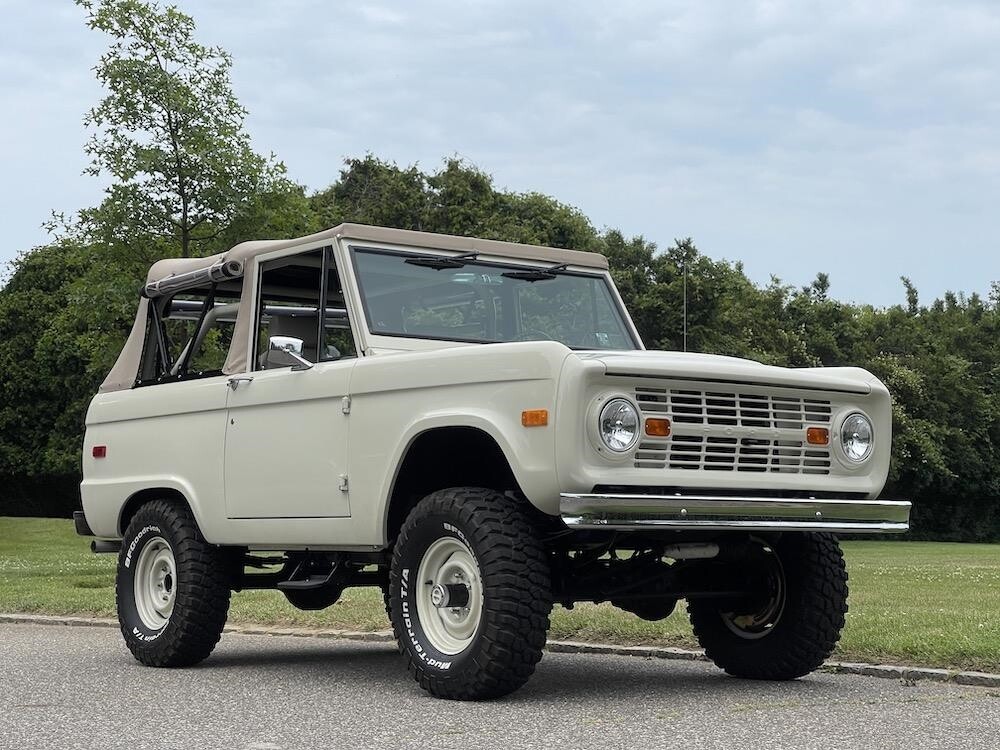 Ford-Bronco-1970-Convertible-20
