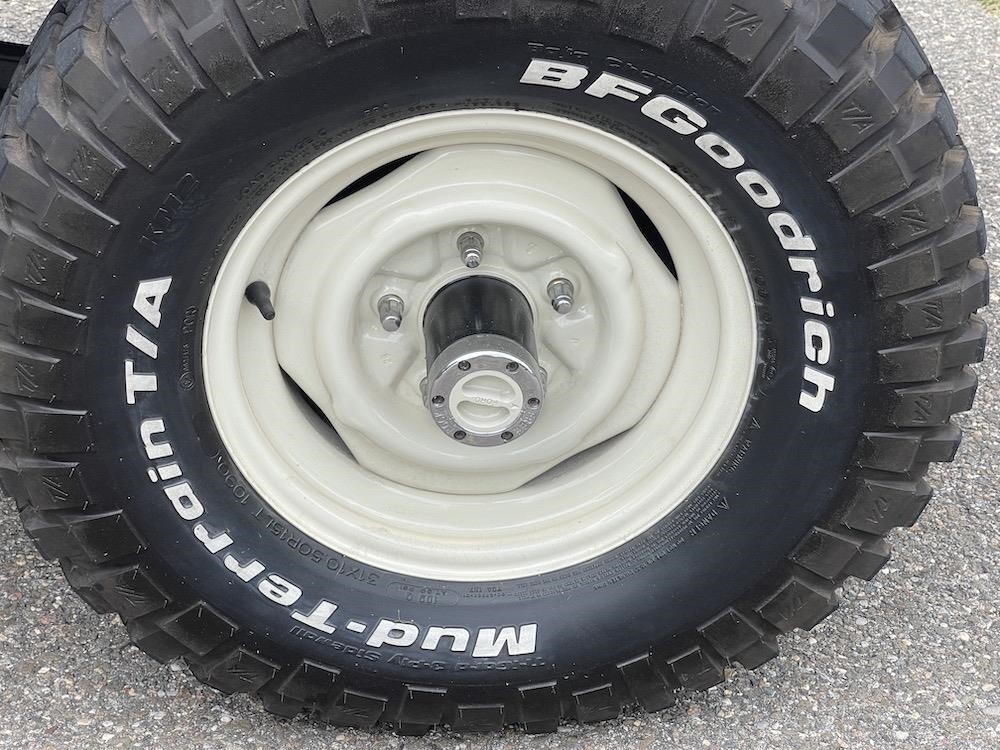 Ford-Bronco-1970-Convertible-26