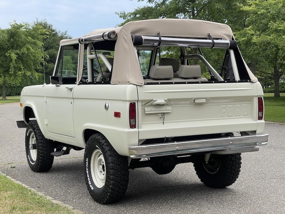 Ford-Bronco-1970-Convertible-9